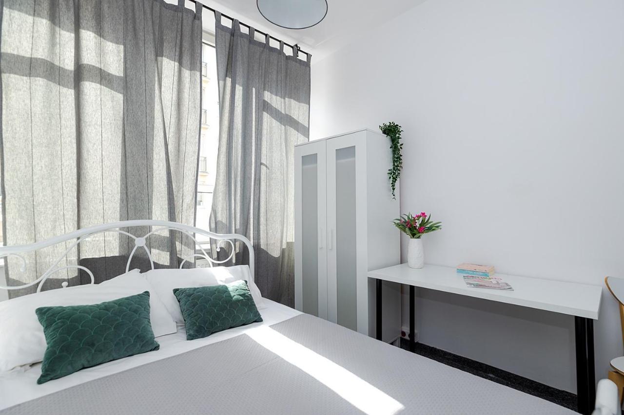 Unit Warsaw Room In Hostel Solec50 By Metro Station Centrum Kopernika Elektrownia Powisle Stadion Narodowy Eksteriør bilde