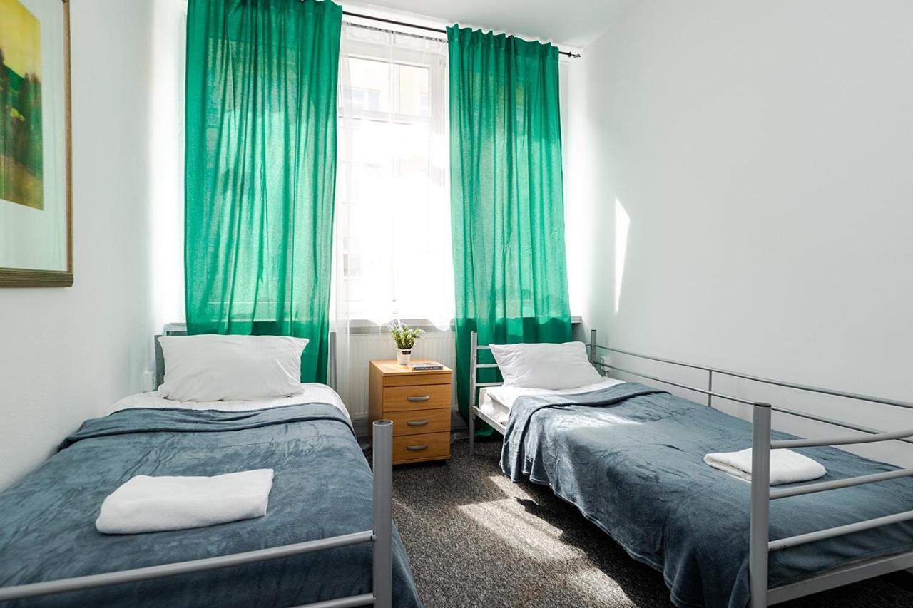 Unit Warsaw Room In Hostel Solec50 By Metro Station Centrum Kopernika Elektrownia Powisle Stadion Narodowy Eksteriør bilde
