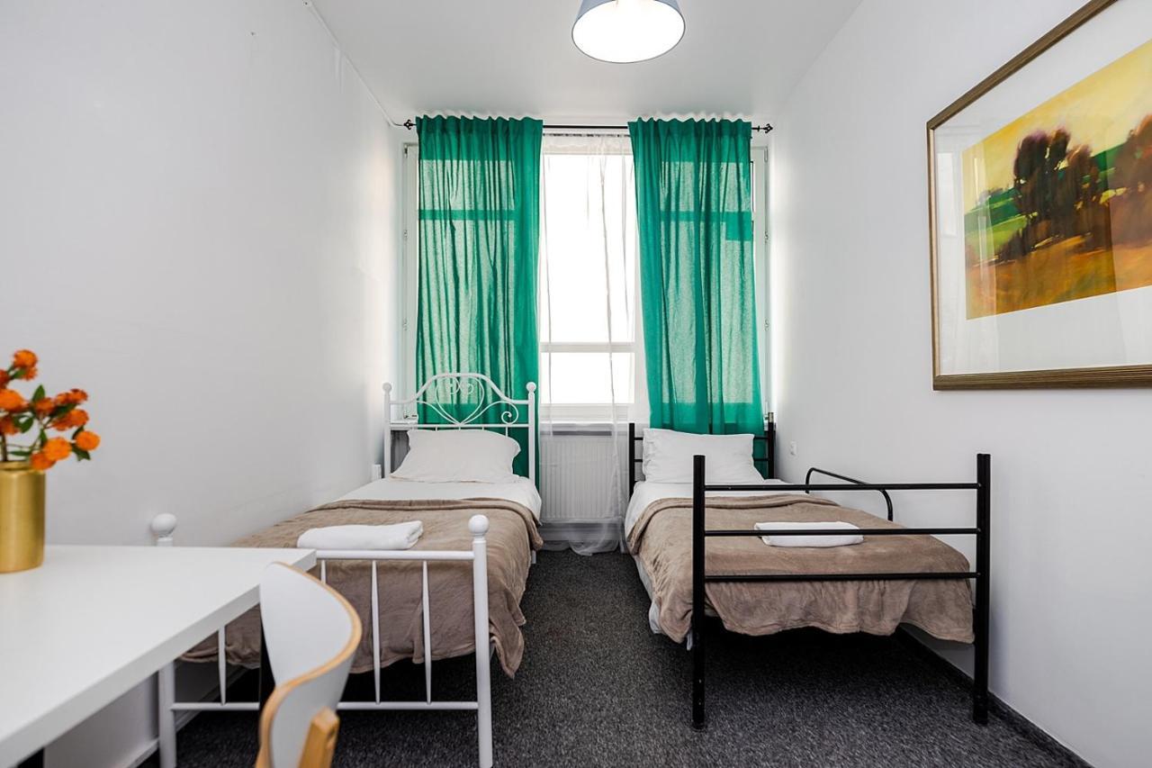Unit Warsaw Room In Hostel Solec50 By Metro Station Centrum Kopernika Elektrownia Powisle Stadion Narodowy Eksteriør bilde
